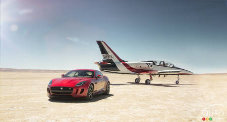 Jaguar F-Type R Coupe AWD to debut in Los Angeles